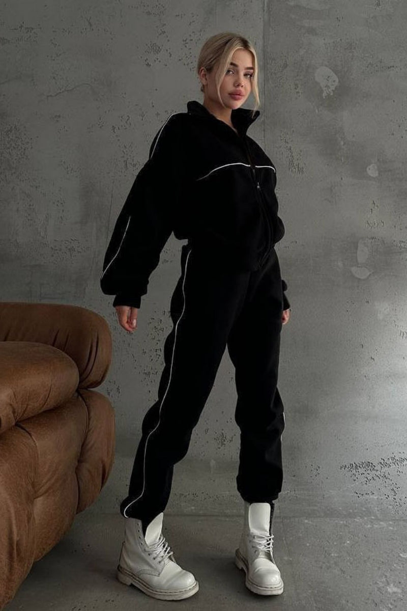 Beautifully Crafted Pants in a Classic Style