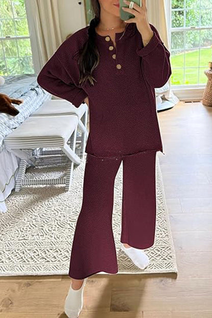 Beautifully Finished Top in a Timeless Design