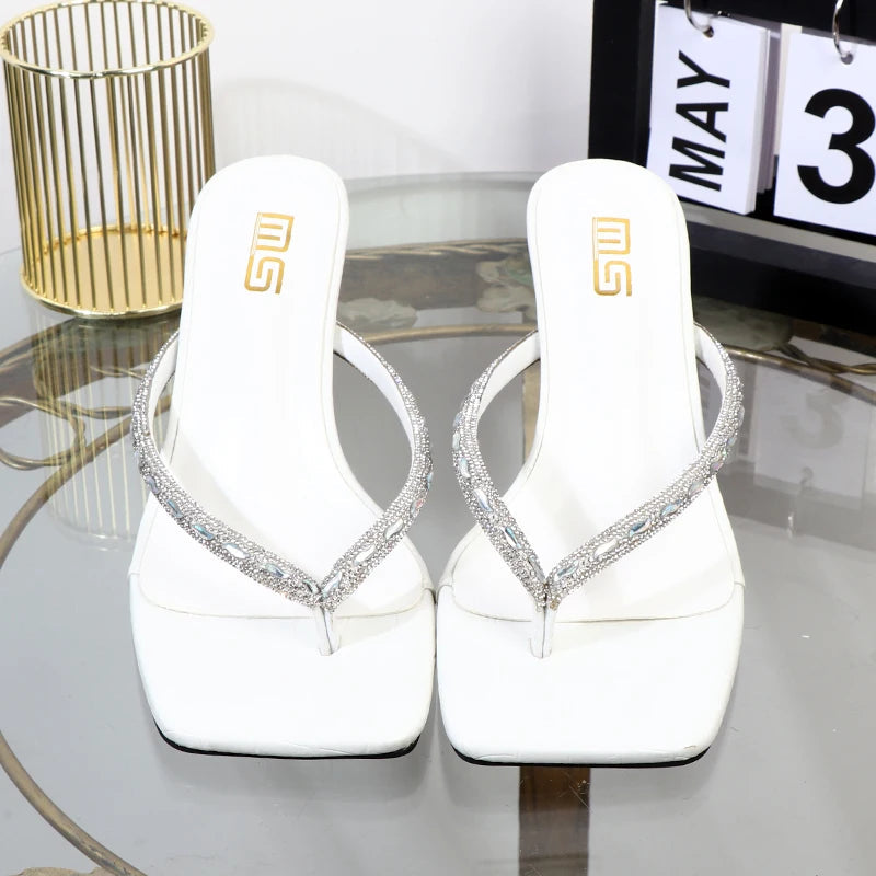 A Vintage Style Heels with Delicate Timeless Details