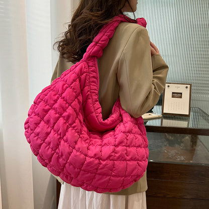 Elegantly Styled Bag for Everyday Wear