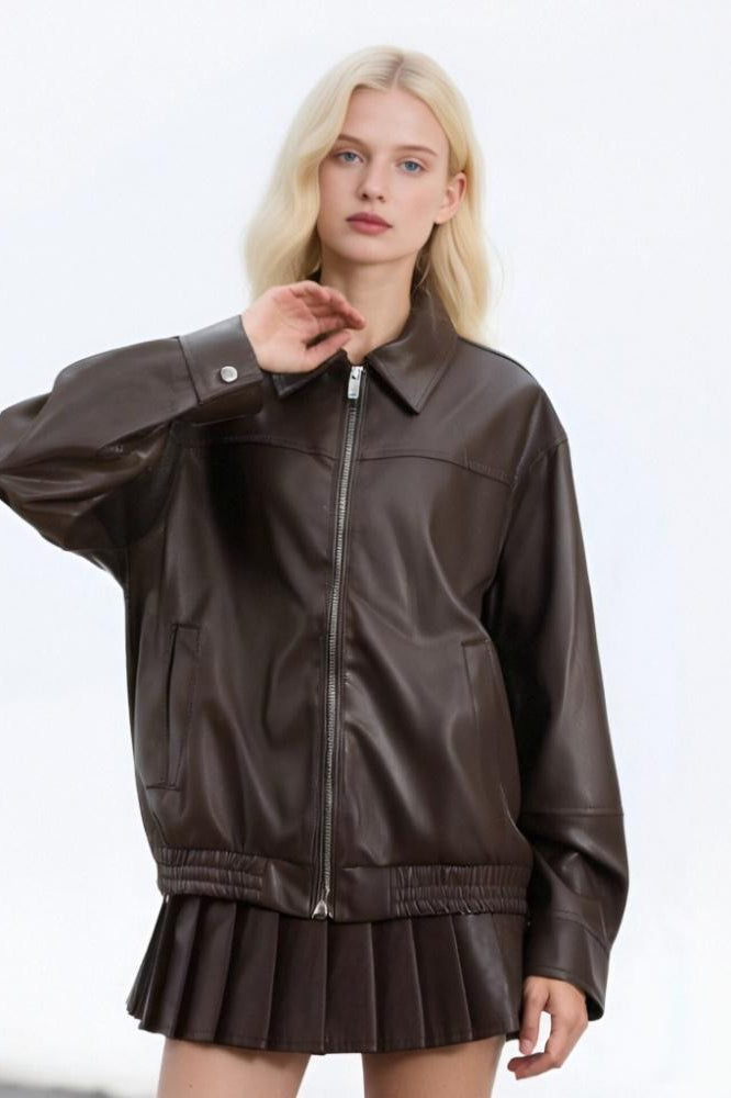 Well Tailored Jacket with a Graceful Silhouette