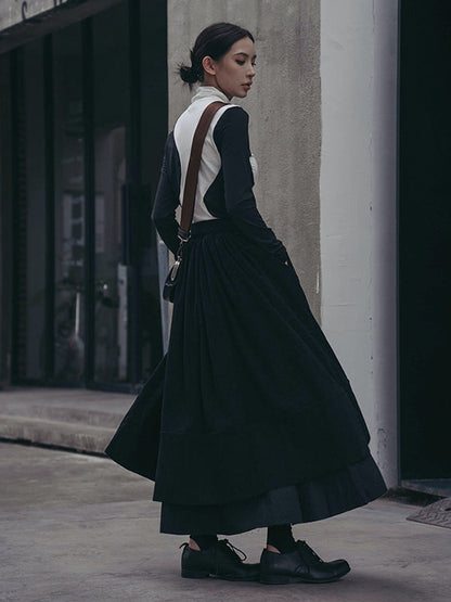 Effortlessly Elegant T-Shirt with a Timeless Design