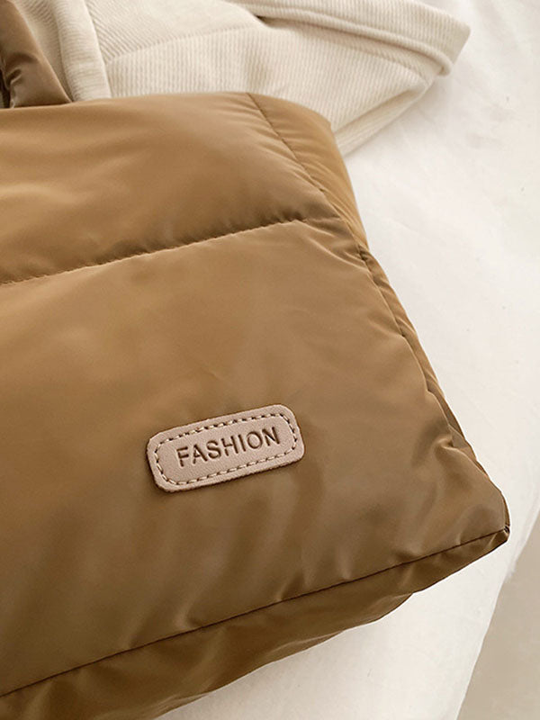 Well Tailored Bag with a Graceful Silhouette