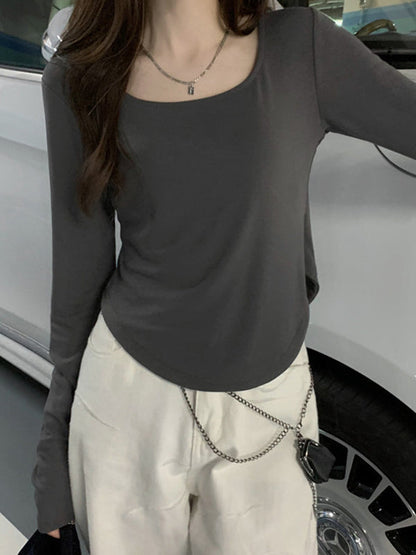 A Vintage Style T-Shirt with Delicate Timeless Details