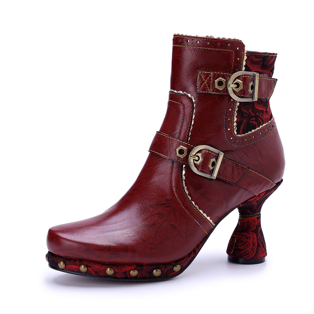 Polished Boots with an Effortless Classic Look