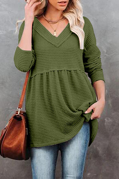 Classic Vintage Top with a Flattering Fit