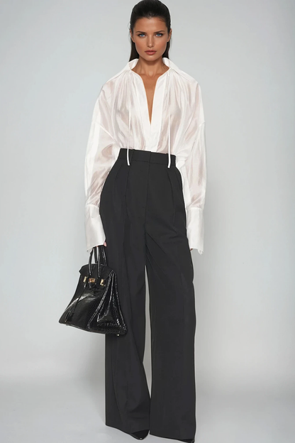 Effortlessly Elegant Shirt with a Timeless Design
