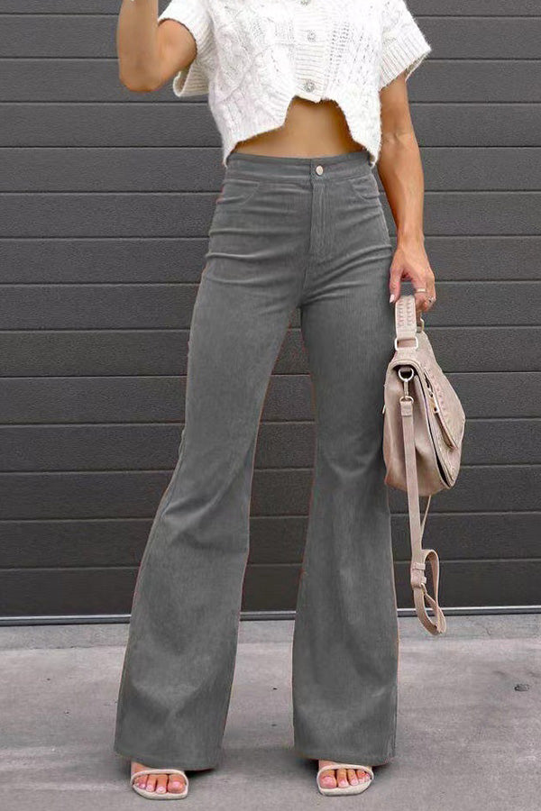 Beautifully Finished Pants in a Timeless Design