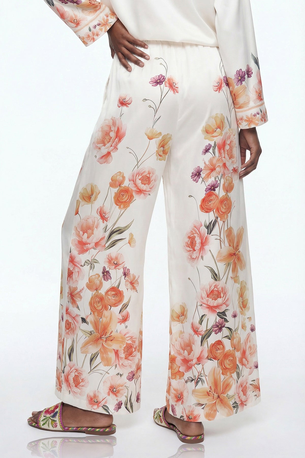 Gracefully Styled Pants for Any Occasion