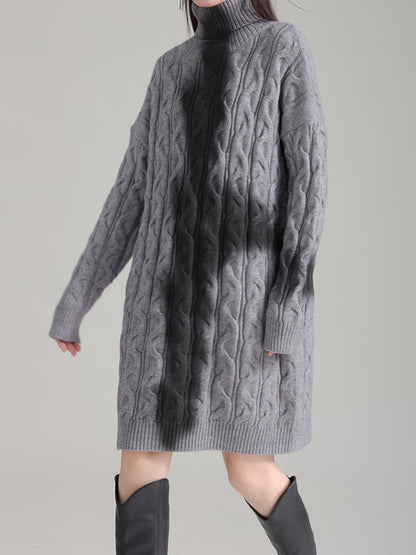 Well Tailored Sweater with a Graceful Silhouette