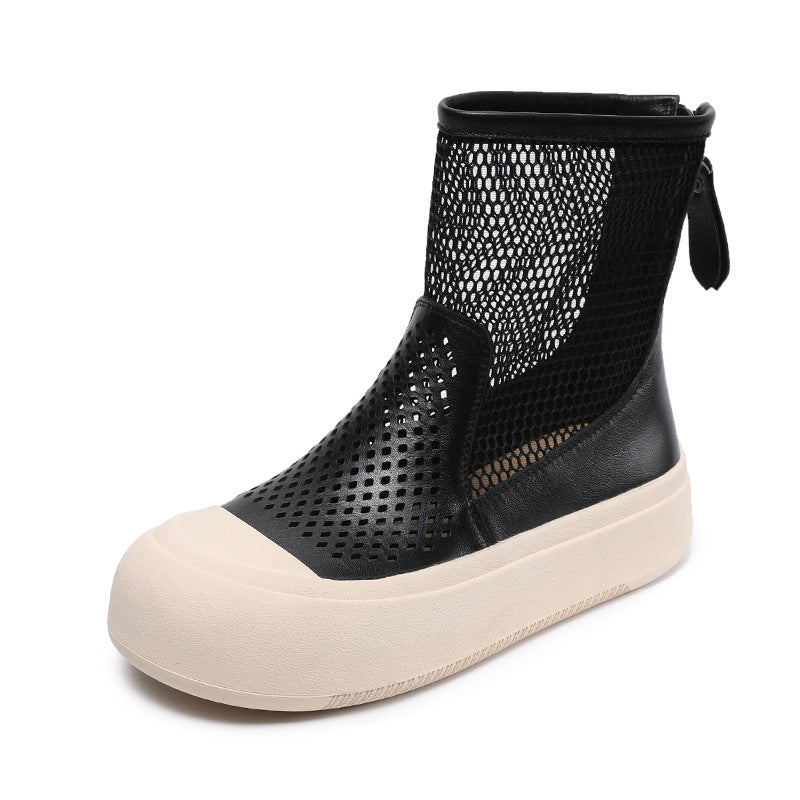 Polished Boots with an Effortless Classic Look