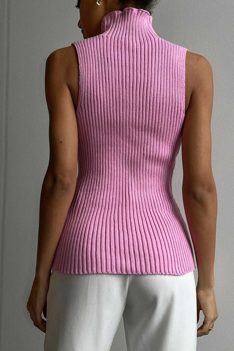 Effortlessly Elegant Sweater with a Timeless Design