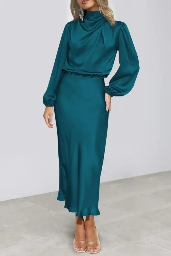 Well Tailored Garment with a Graceful Silhouette