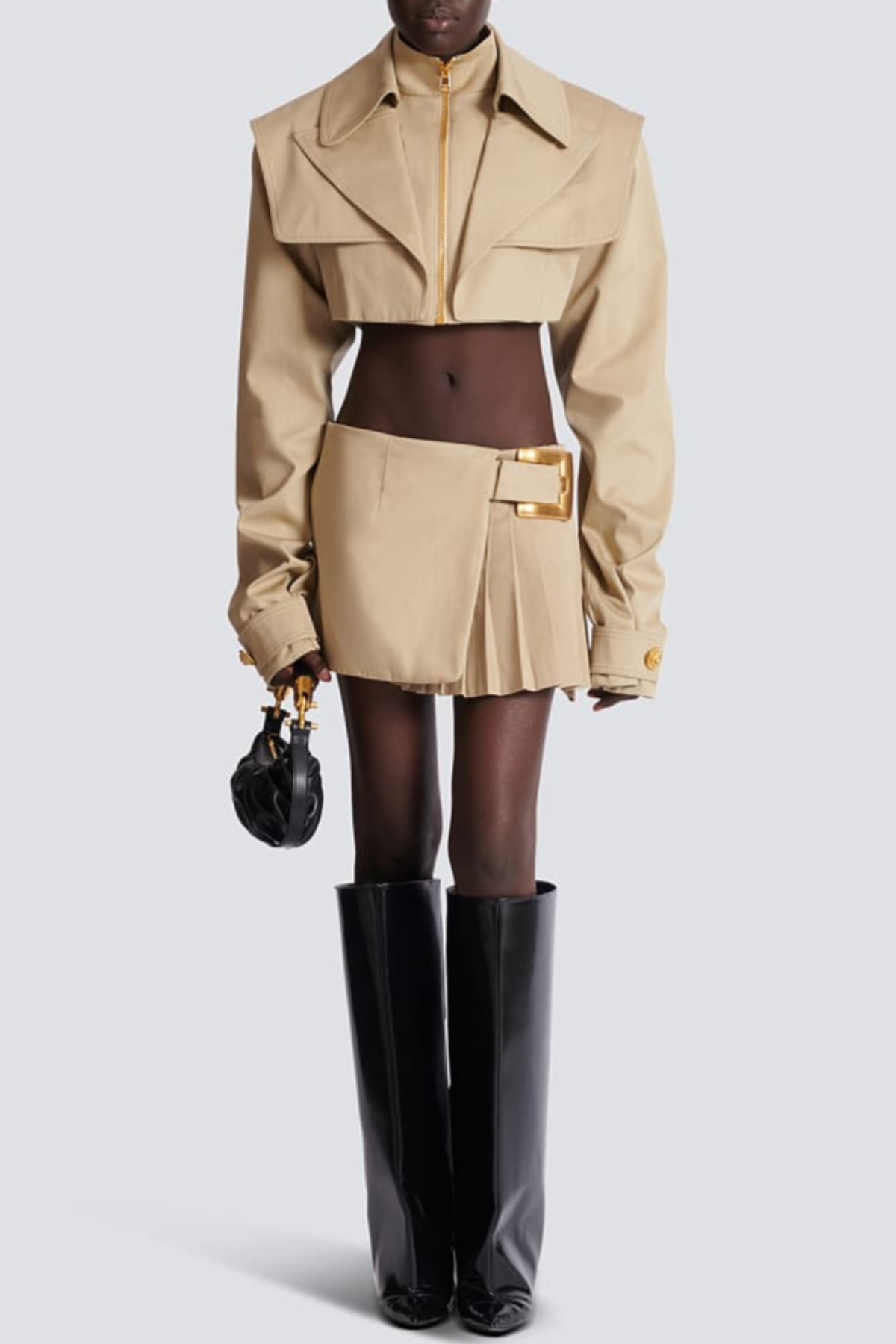 Well Tailored Garment with a Graceful Silhouette