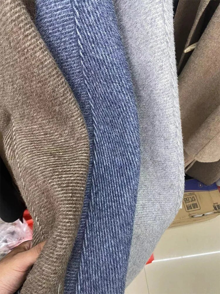 Polished Coat with an Effortless Classic Look