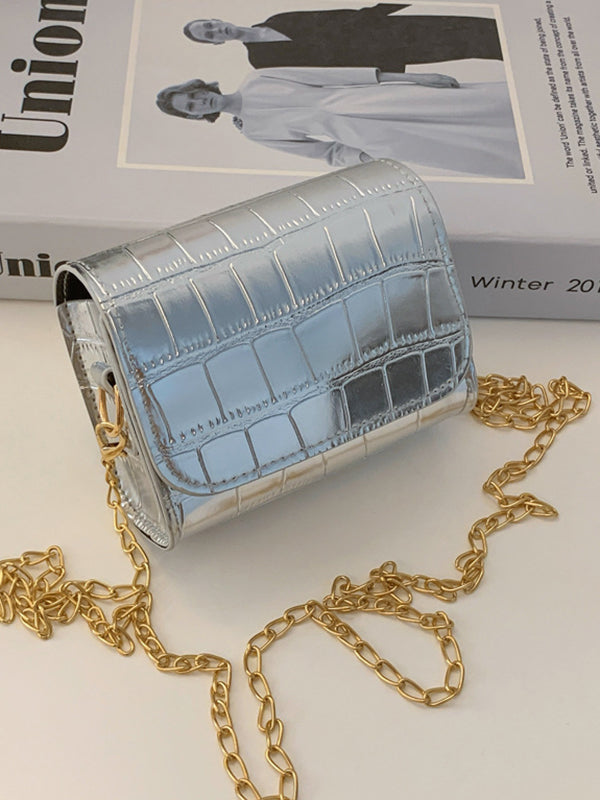 A Vintage Style Bag with Delicate Timeless Details