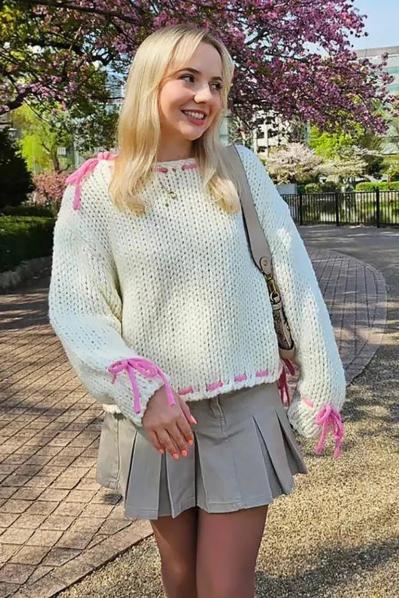 Elegantly Styled Pullover for Everyday Wear