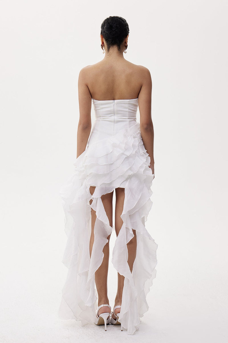 A Vintage Style Dress with Delicate Timeless Details