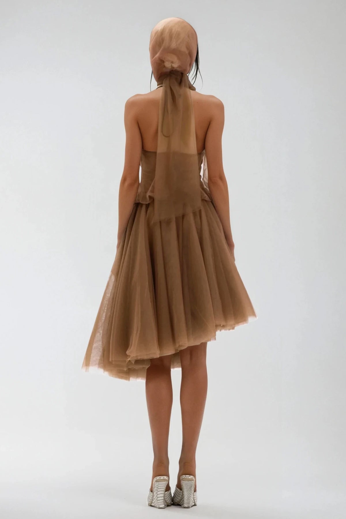 Beautifully Crafted Dress in a Classic Style