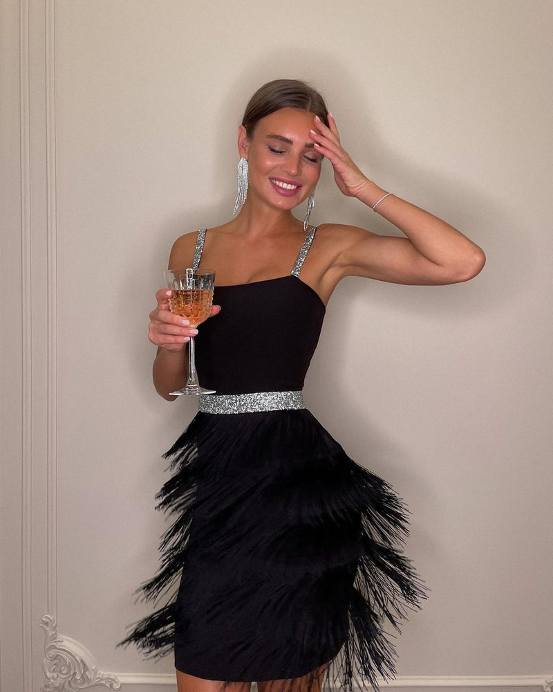 Gracefully Styled Dress for Any Occasion