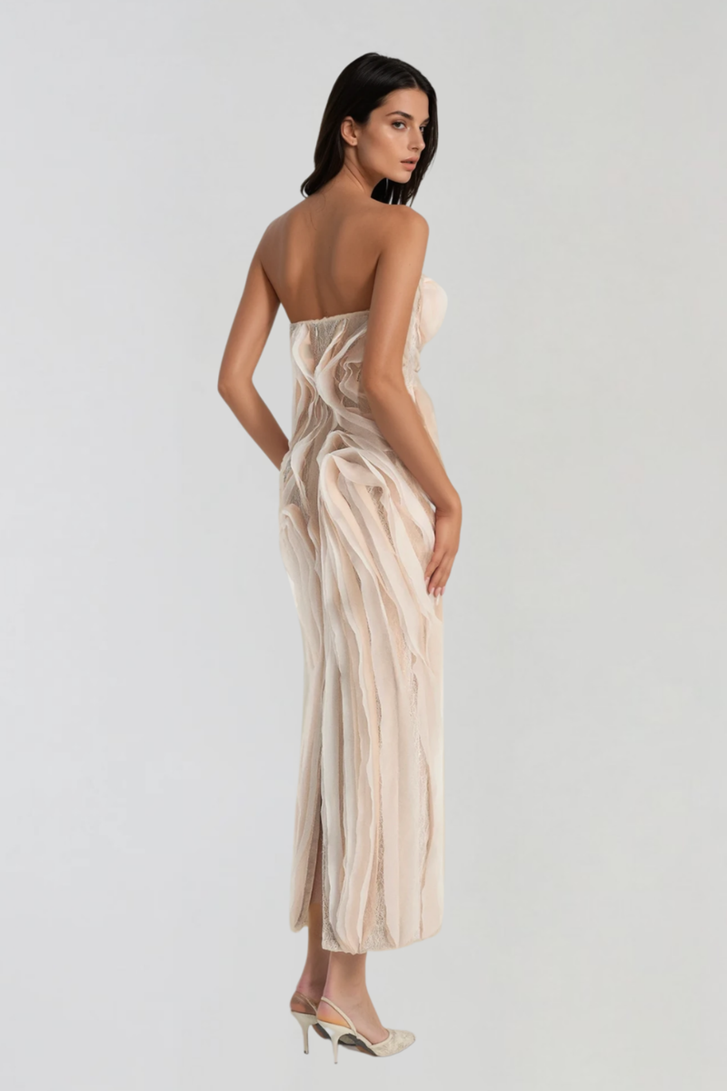 Classic Vintage & Enduringly Stylish Dress