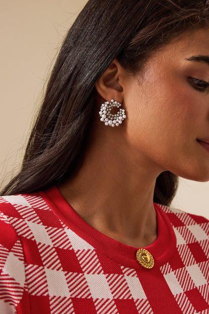 Gracefully Styled Garment for Any Occasion