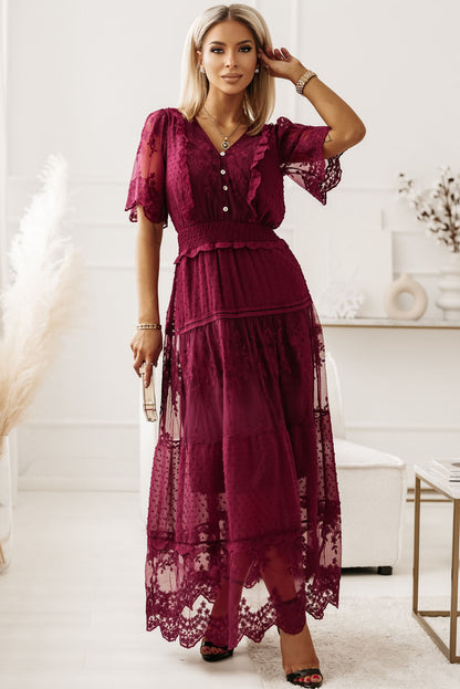 Well Tailored Dress with a Graceful Silhouette
