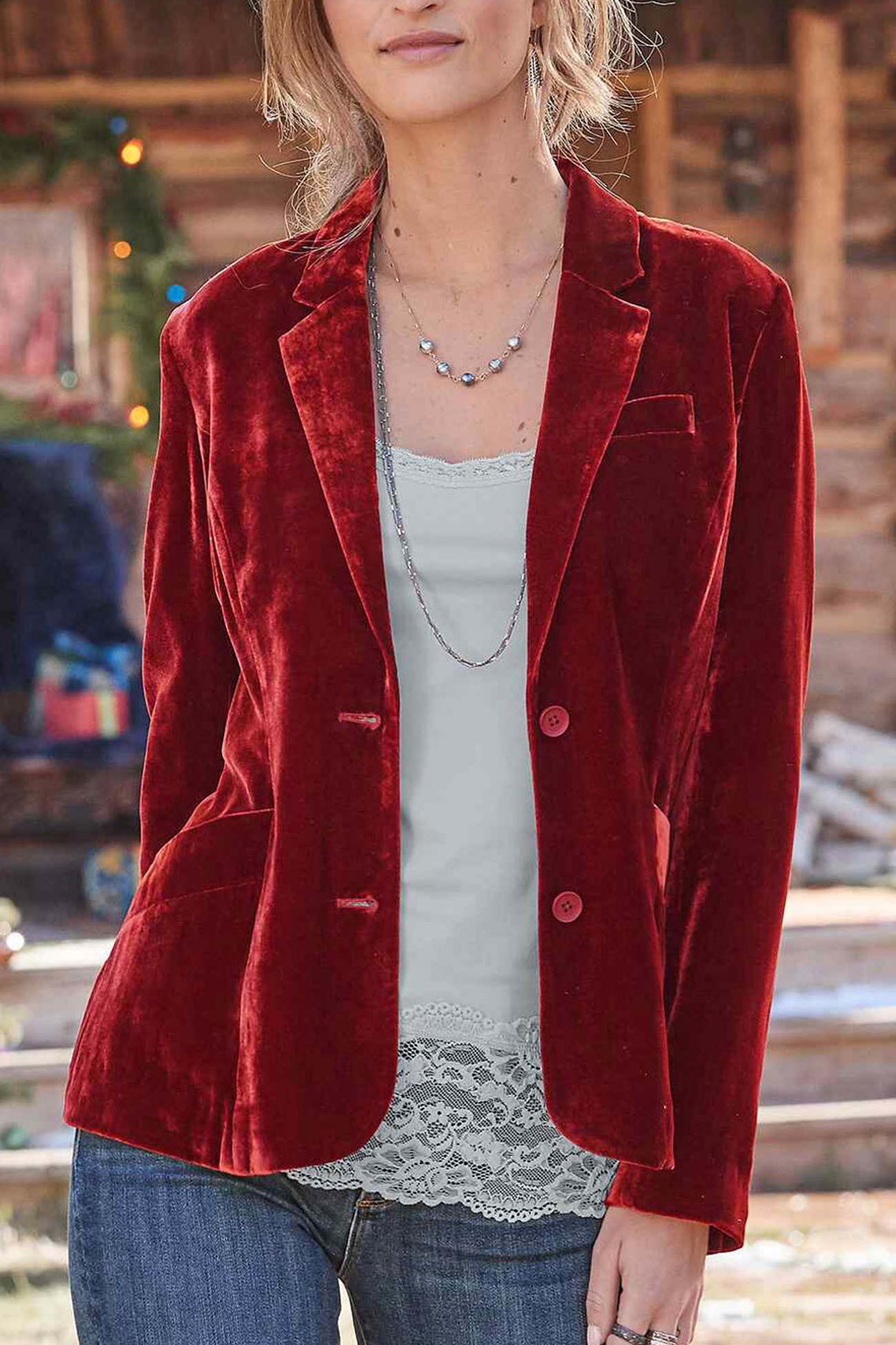 Beautifully Crafted Coat in a Classic Style
