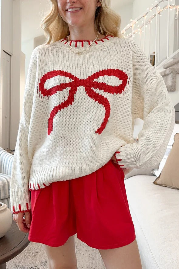 Effortlessly Elegant Sweater with a Timeless Design