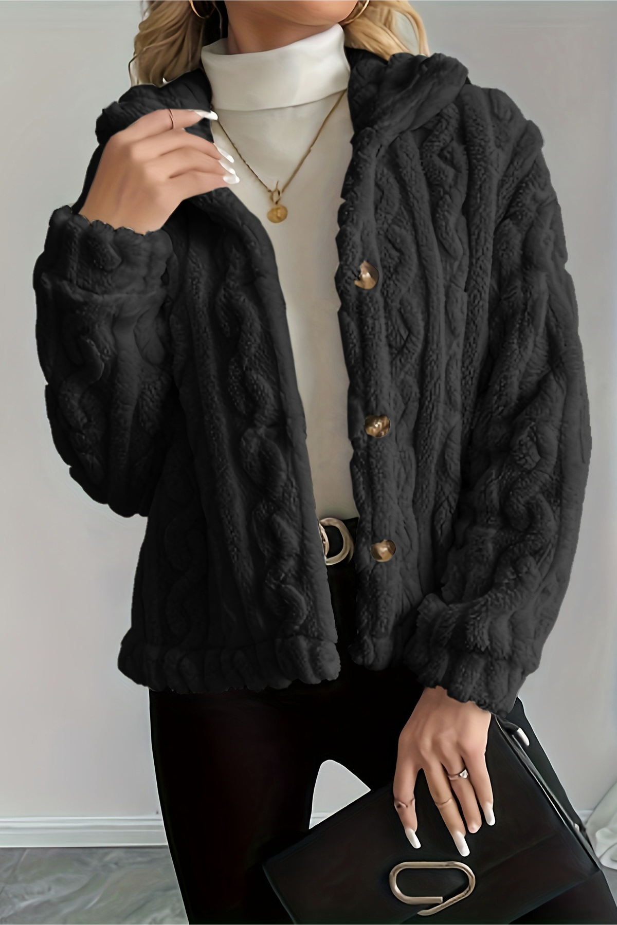 Gracefully Styled Coat for Any Occasion