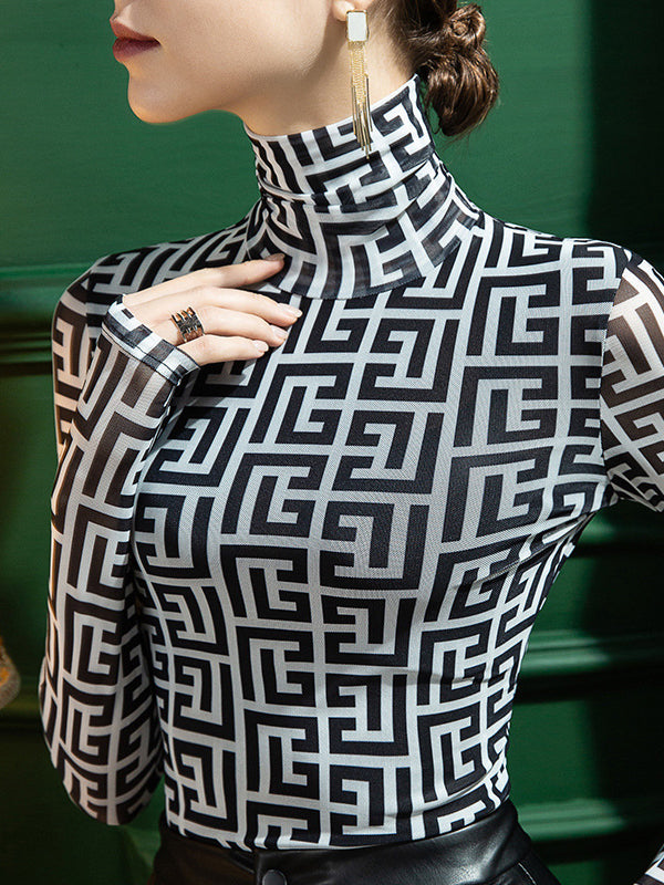 Sophisticated T-Shirt with a Clean Classic Look