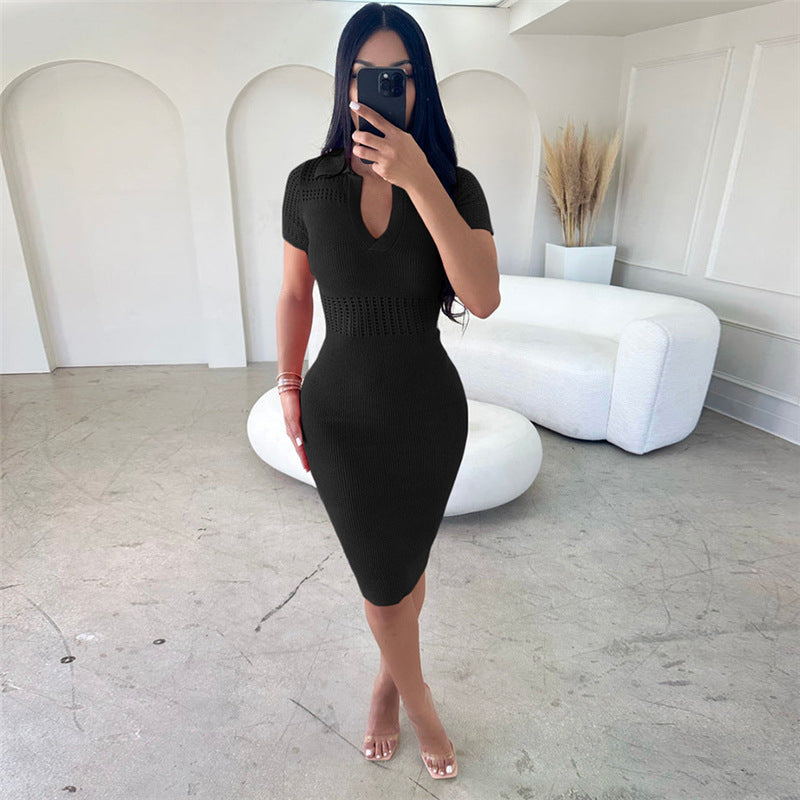 Effortlessly Elegant Dress with a Timeless Design