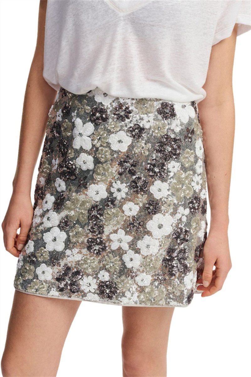 Classic Vintage & Enduringly Stylish Garment