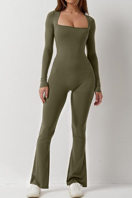 Gracefully Styled Garment for Any Occasion