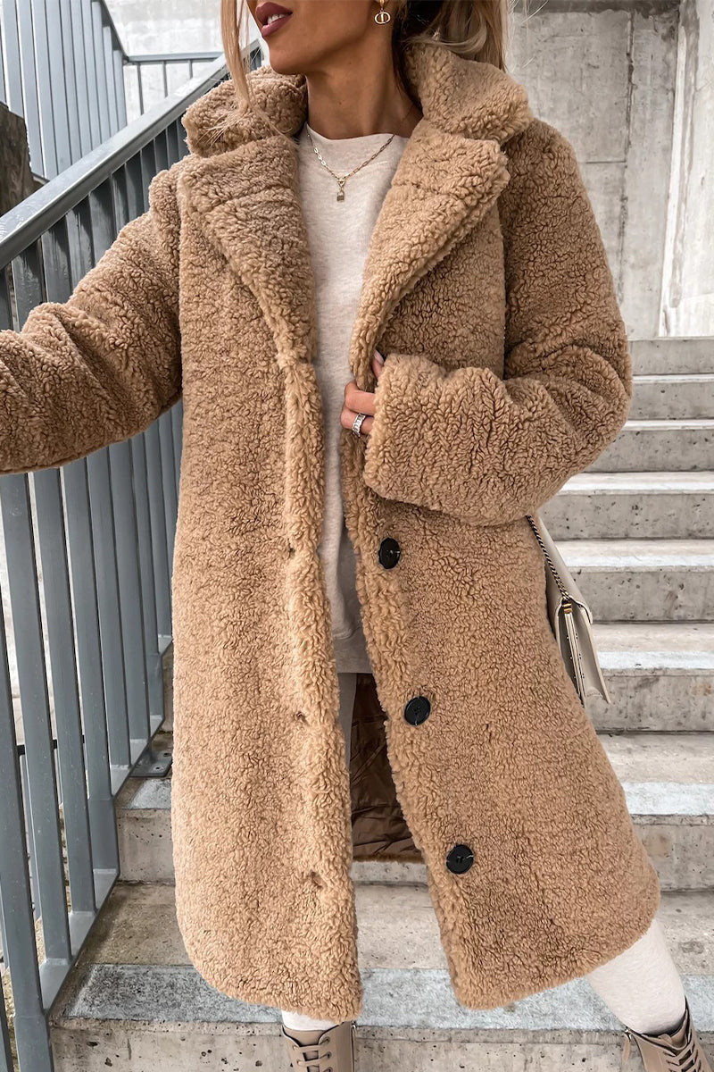 Gracefully Styled Garment for Any Occasion