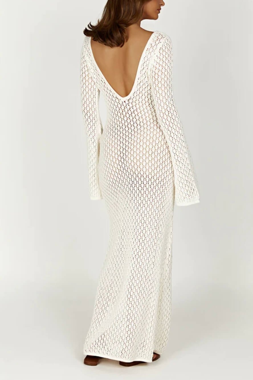 Beautifully Finished Dress in a Timeless Design