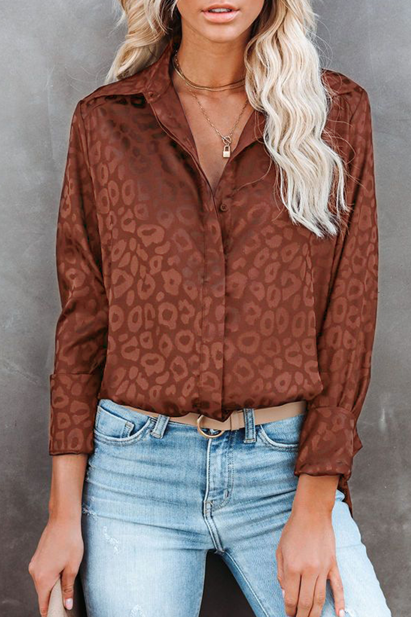 Beautifully Finished Top in a Timeless Design