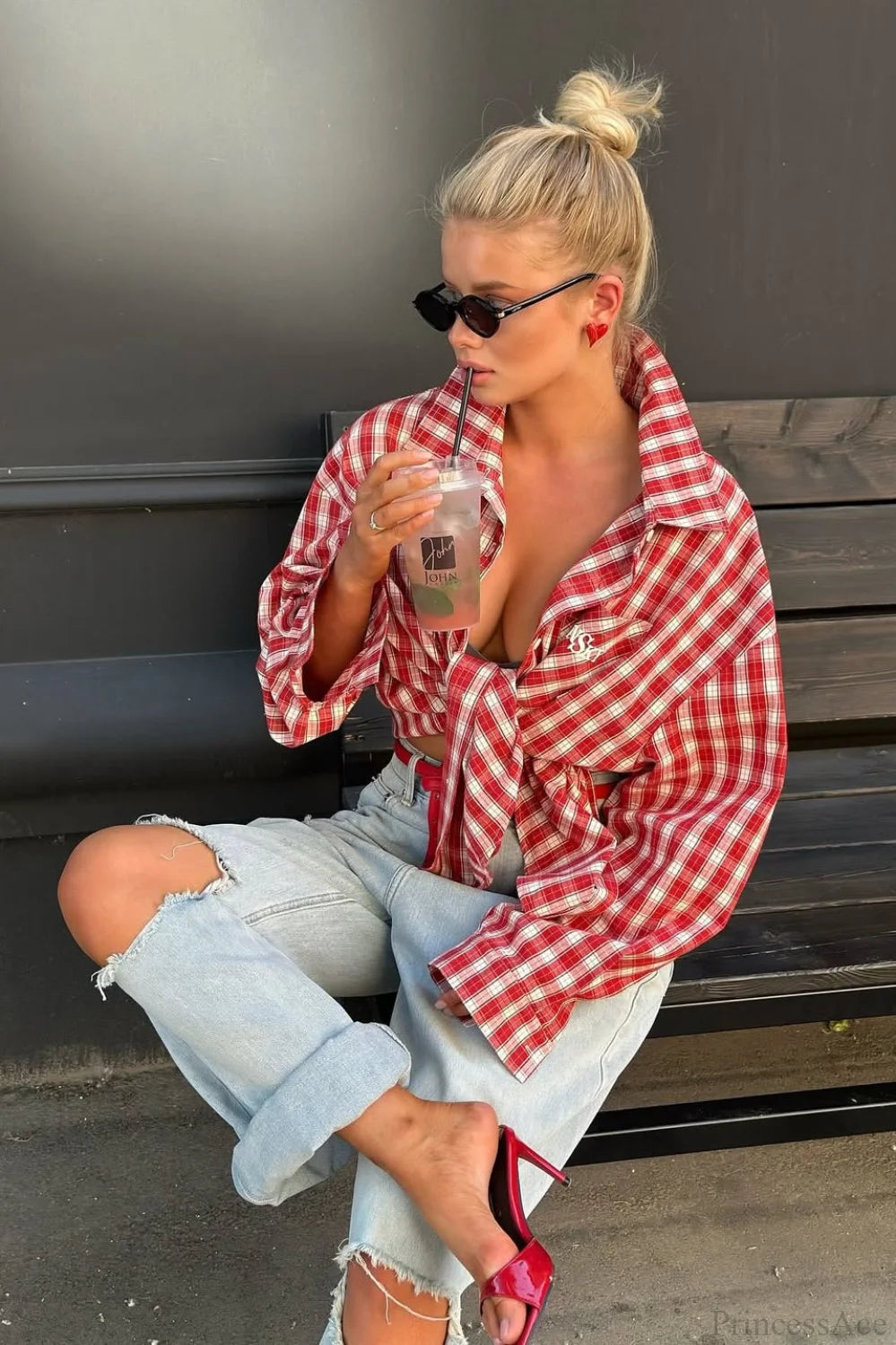 Gracefully Styled Blouse for Any Occasion
