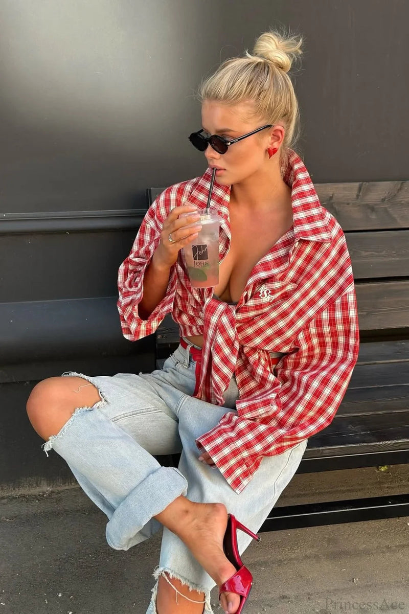 Gracefully Styled Blouse for Any Occasion