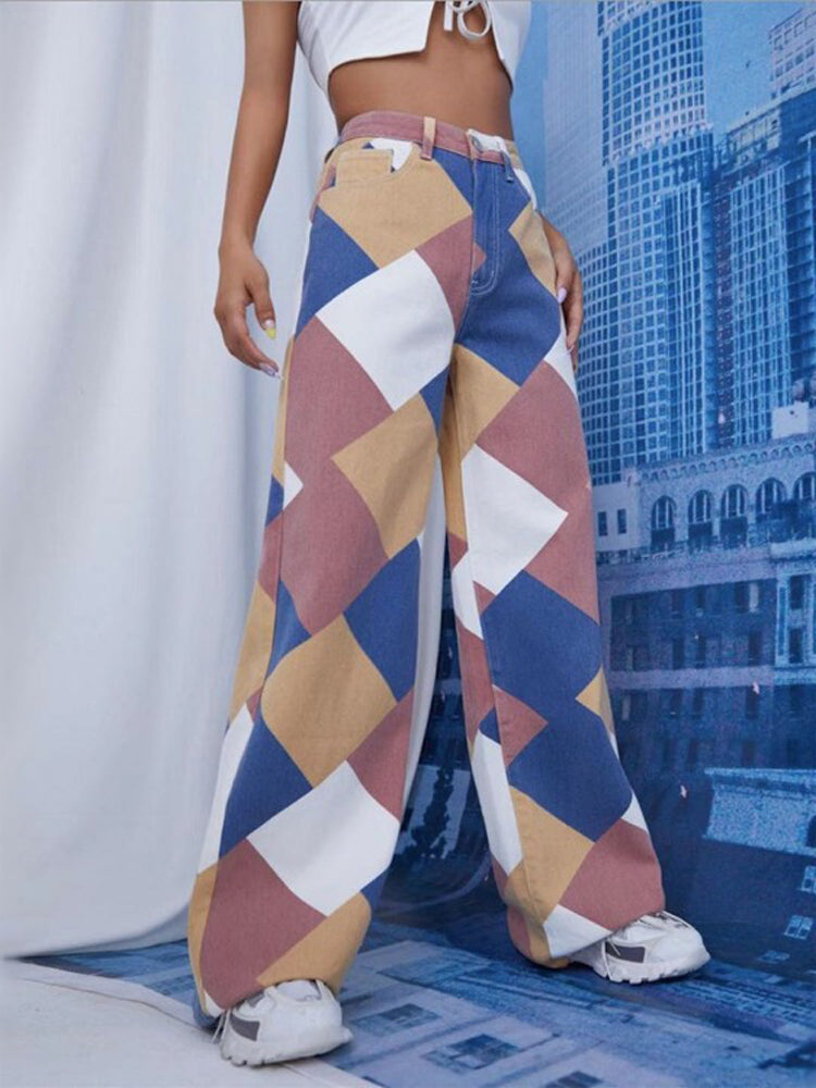 Beautifully Finished Trousers in a Timeless Design