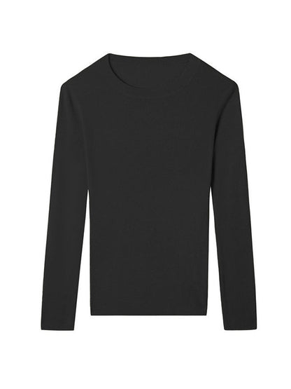 Well Tailored Sweater with a Graceful Silhouette
