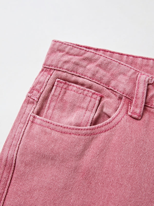 Beautifully Finished Garment in a Timeless Design