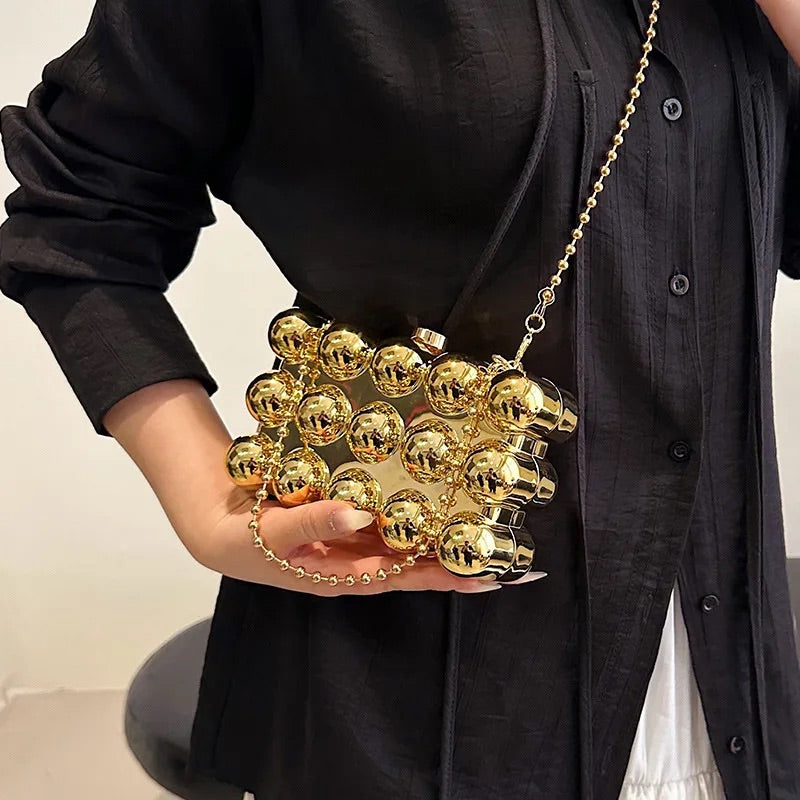Beautifully Finished Bag in a Timeless Design