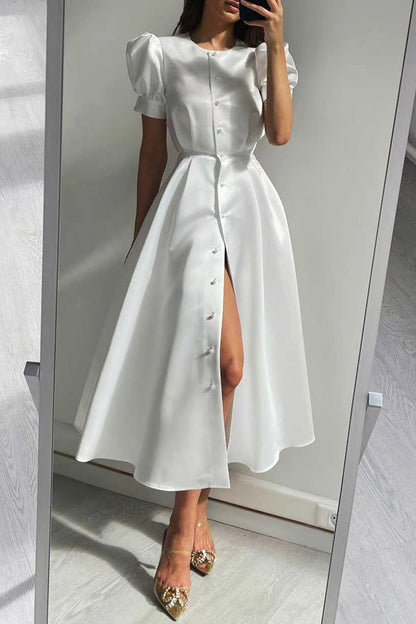 Effortlessly Elegant Dress with a Timeless Design