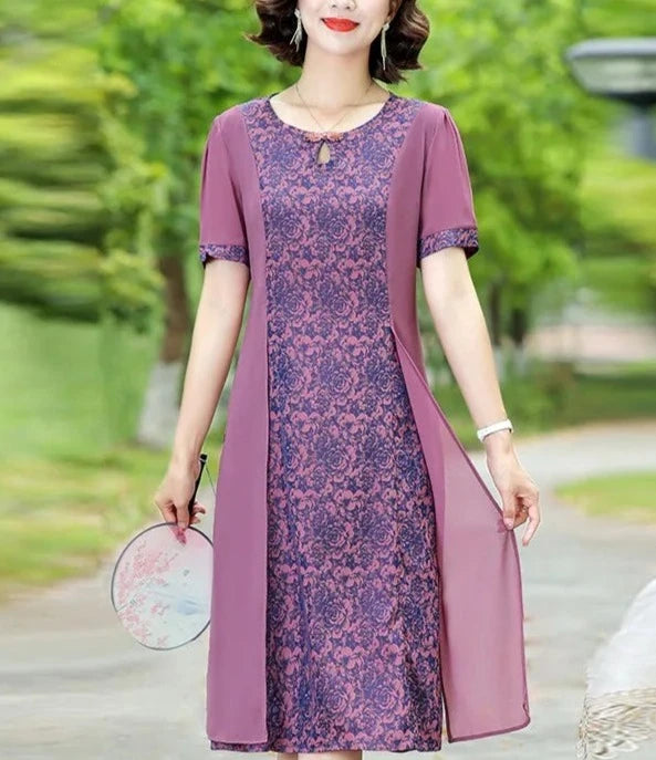 Classic Vintage & Enduringly Stylish Dress