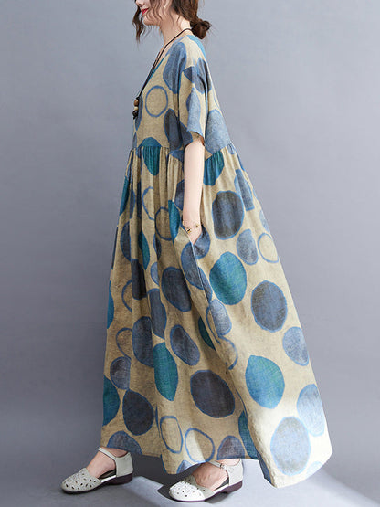 Classic Vintage Dress with a Flattering Fit