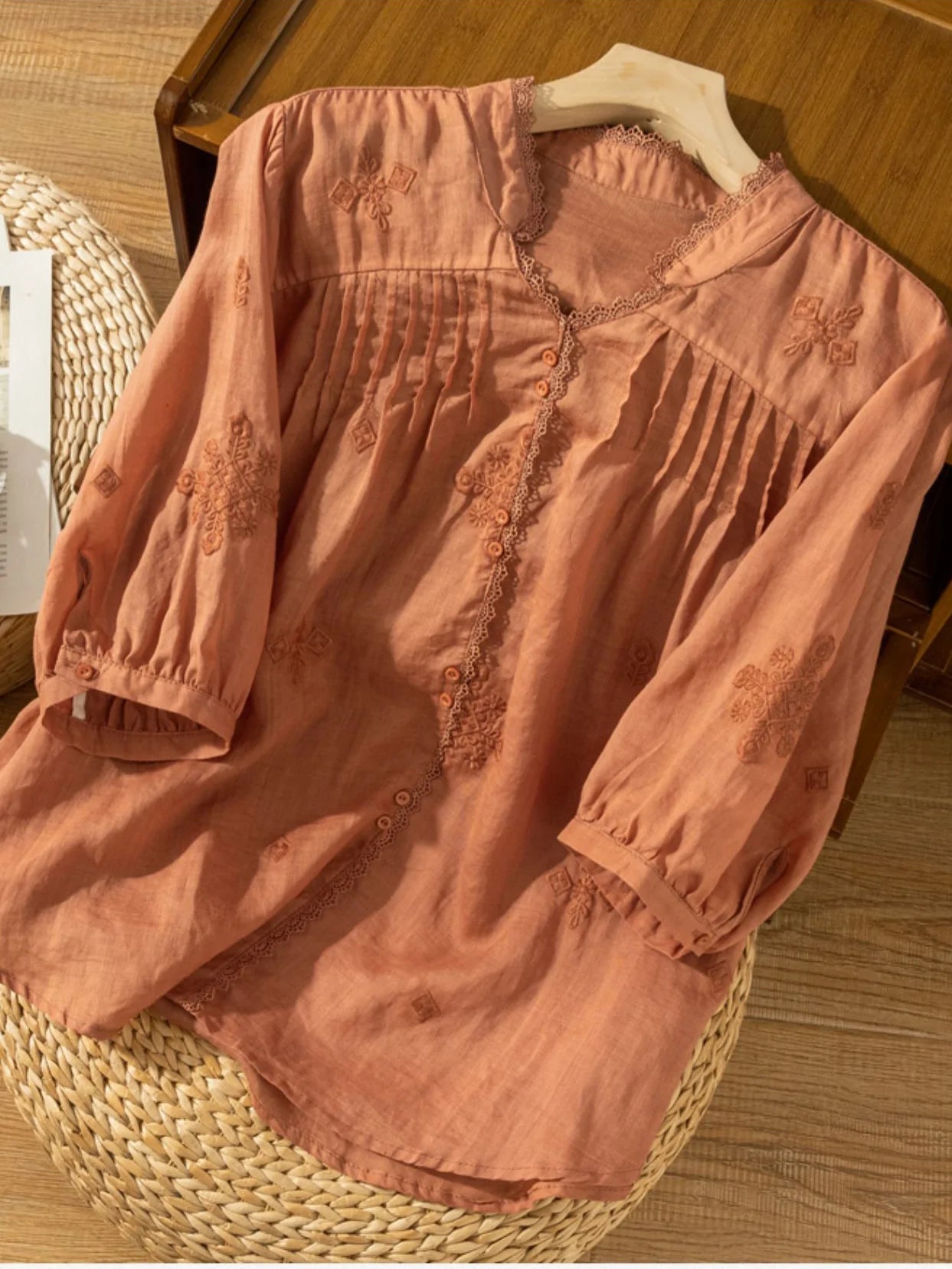 Elegantly Styled Shirt for Everyday Wear