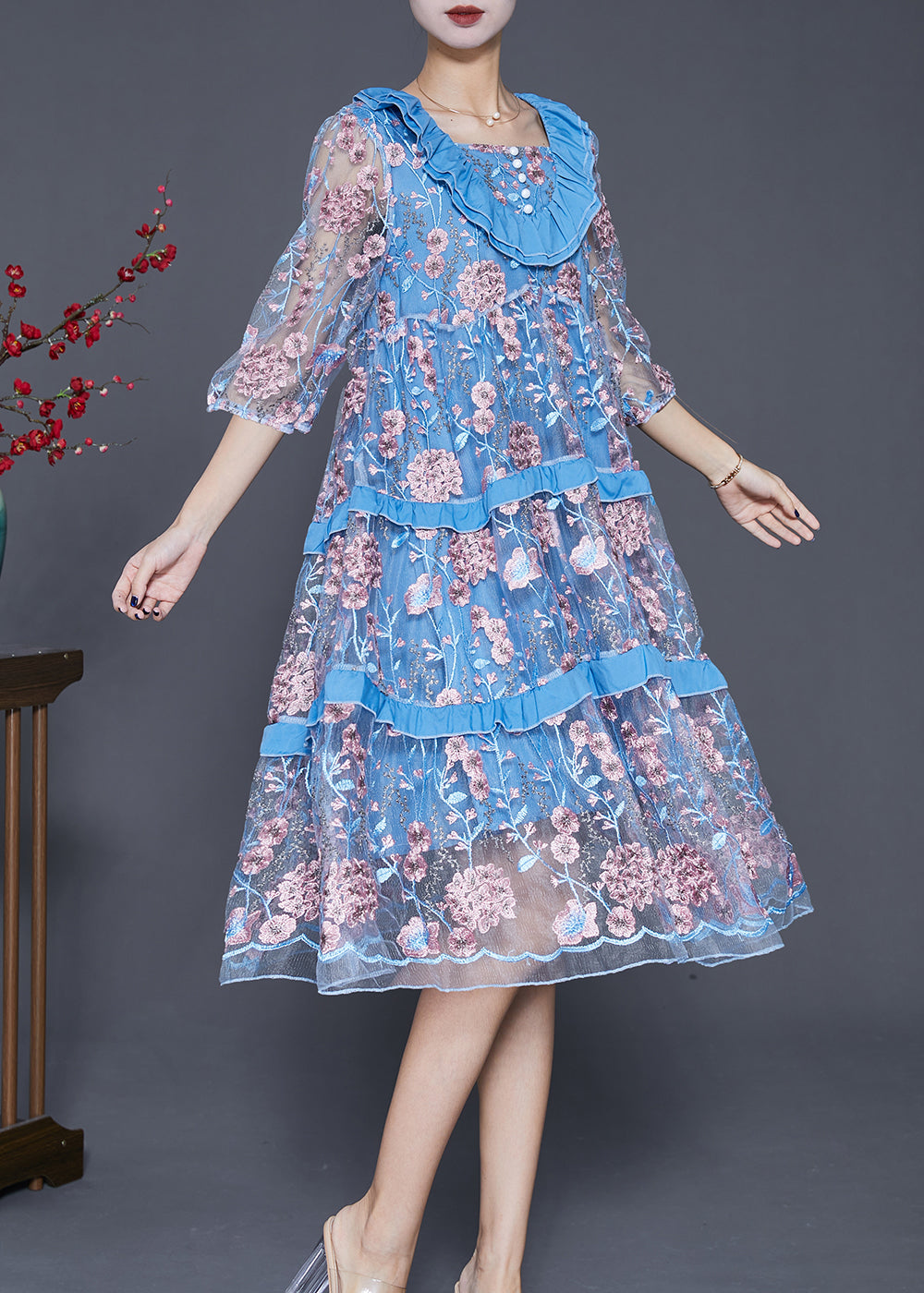 Gracefully Styled Dress for Any Occasion
