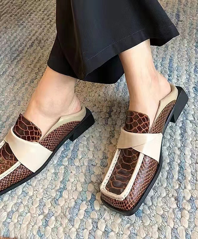 Effortlessly Elegant Shoes with a Timeless Design