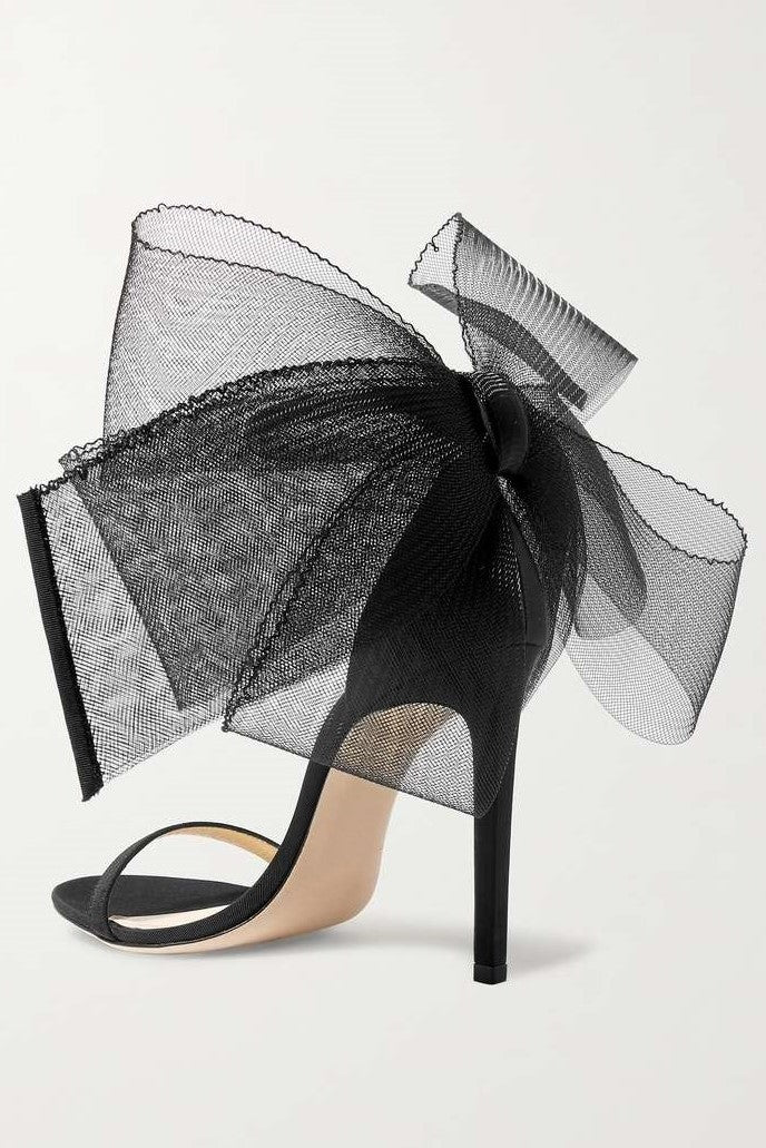 Well Tailored Sandals with a Graceful Silhouette